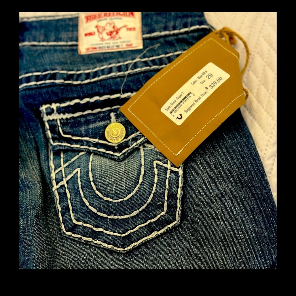 True Religion Blue Jeans with Signature Horseshoe Stitching